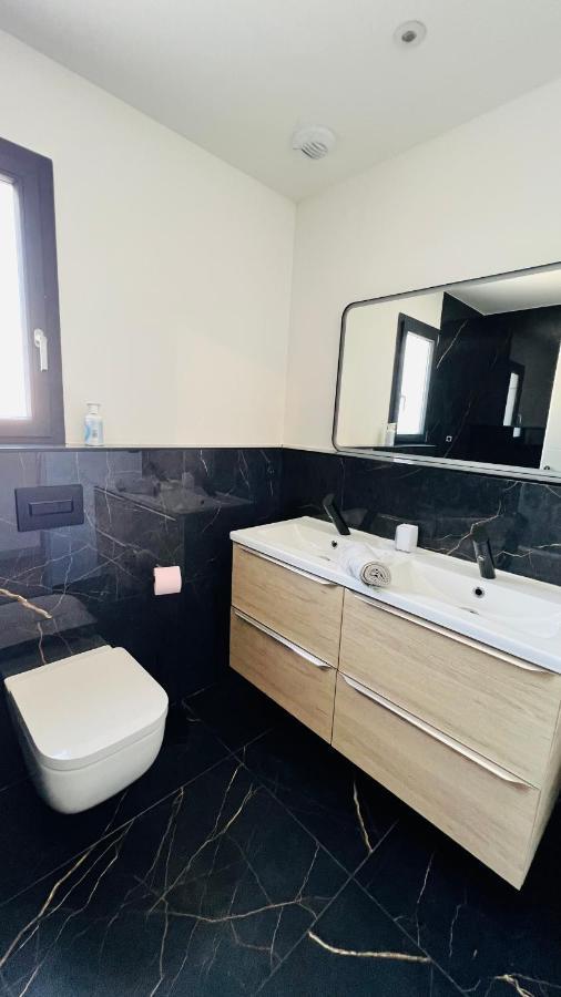 Villa Pescalune Lunel  Ngoại thất bức ảnh